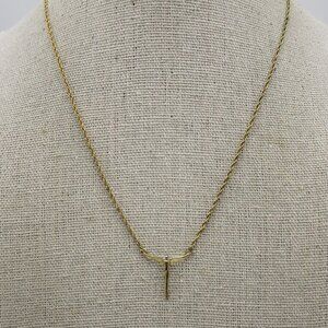 LAVAGGI Petite Gold Angel Of Reconciliation Necklace 19 In Gold Plate 925 Silver